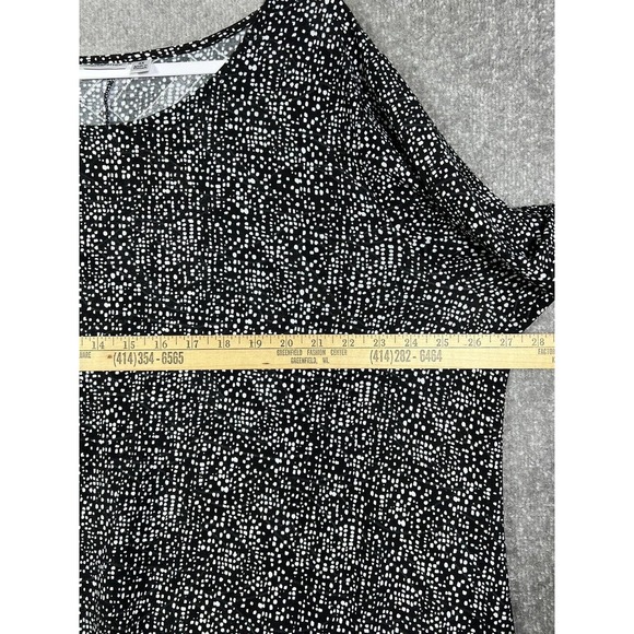 Croft & Barrow Black Textured Abstract Sharkbite Hem Top Womens‎ Size 3X Stretch - Picture 14 of 15